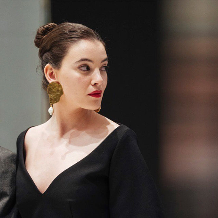ANA JAVAKHISHVILI