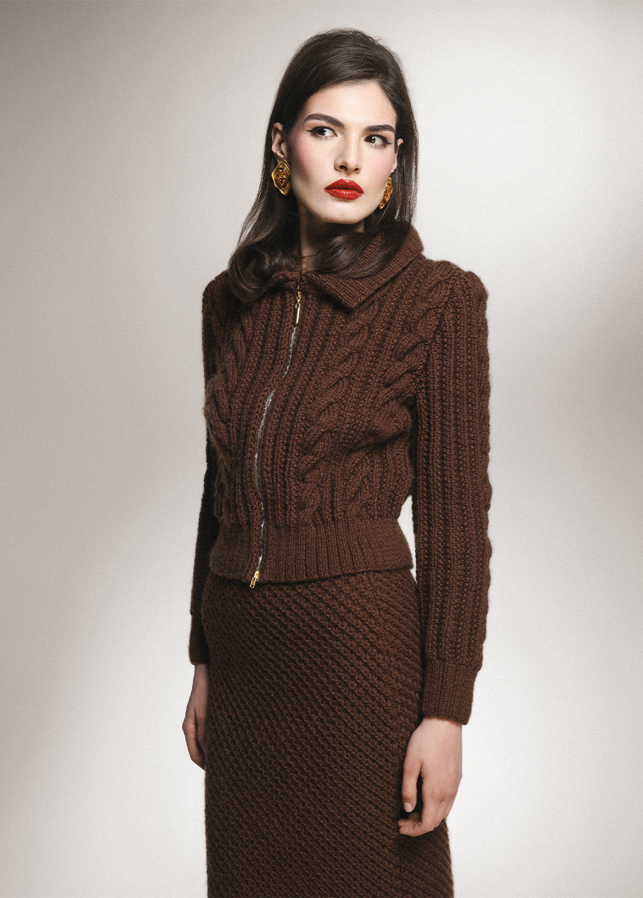 BROWN ZIP CARDIGAN
