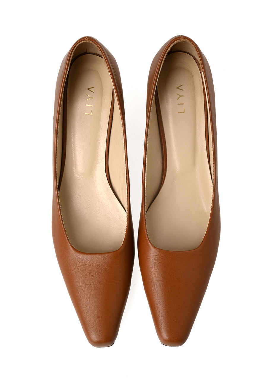 BROWN SHOES