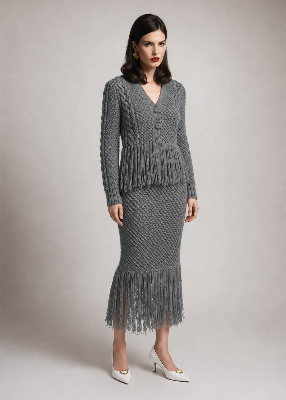GREY SKIRT WITH FRINGES