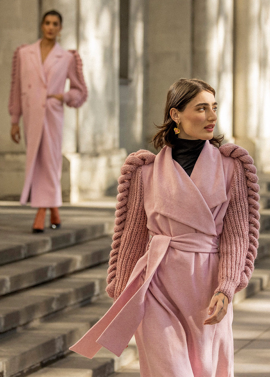 PINK COAT WITH KNITTED SLEEVES