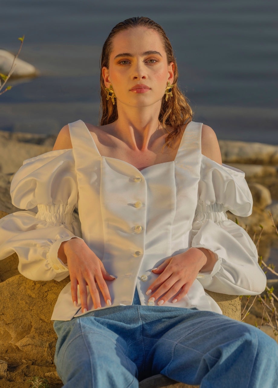RUFFLE SLEEVES SHIRT