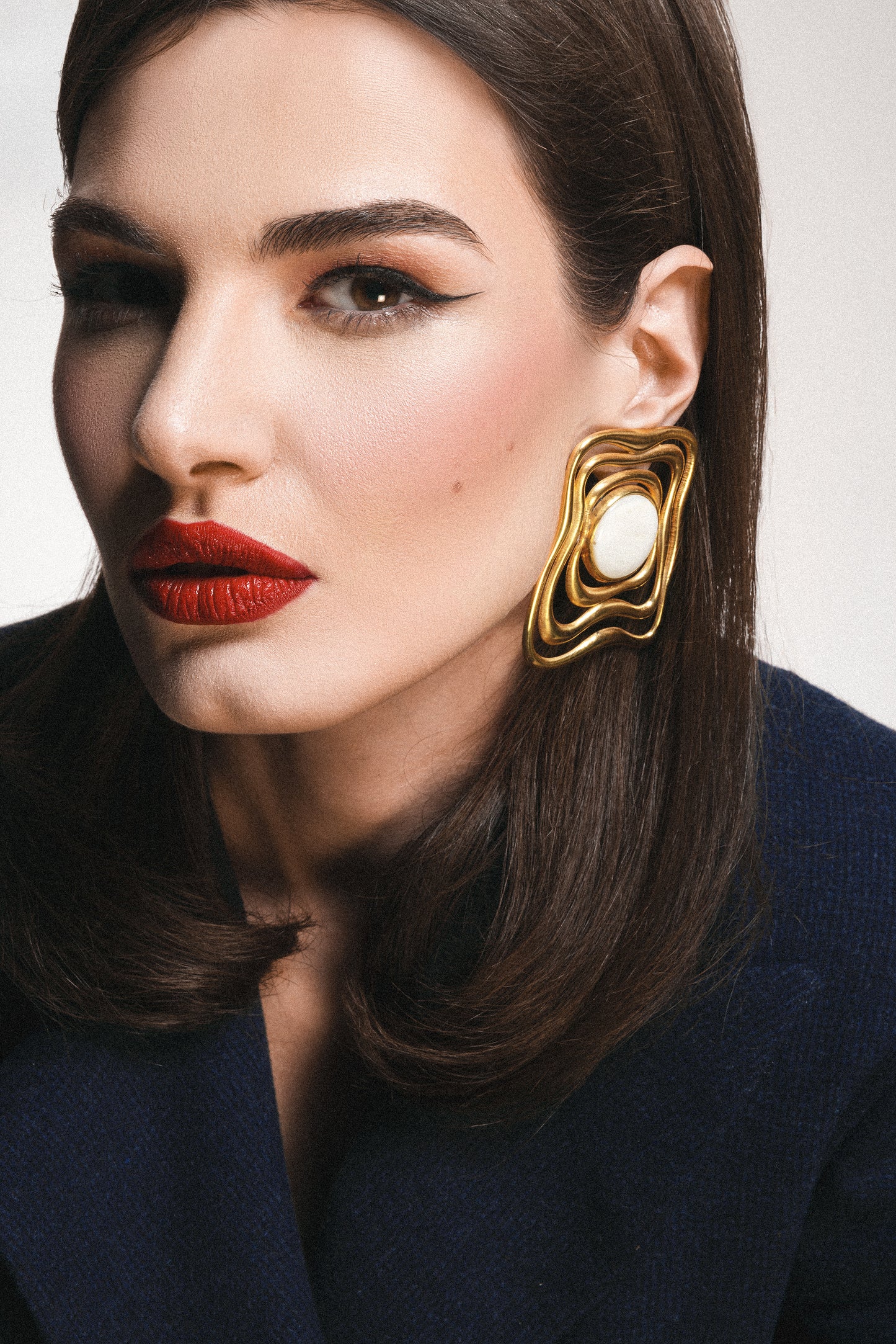 SCULPTED GOLD EARRINGS