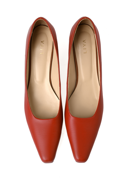 RED SHOES