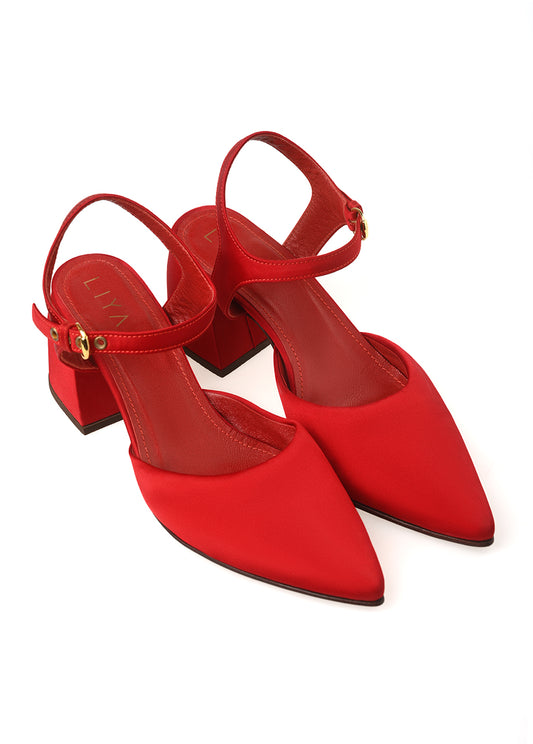 RED SHOES