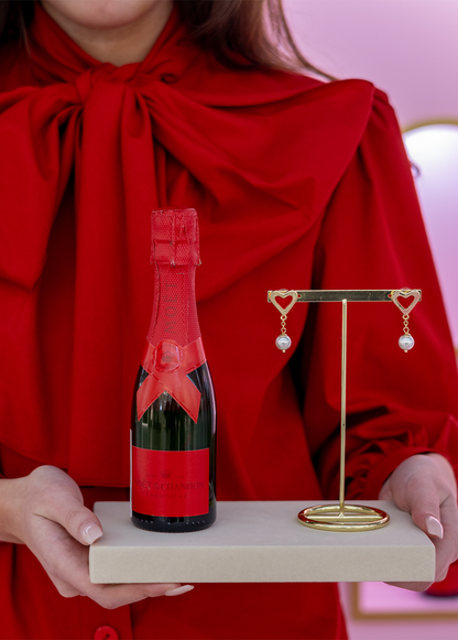 LIYA x MOËT HOLIDAY