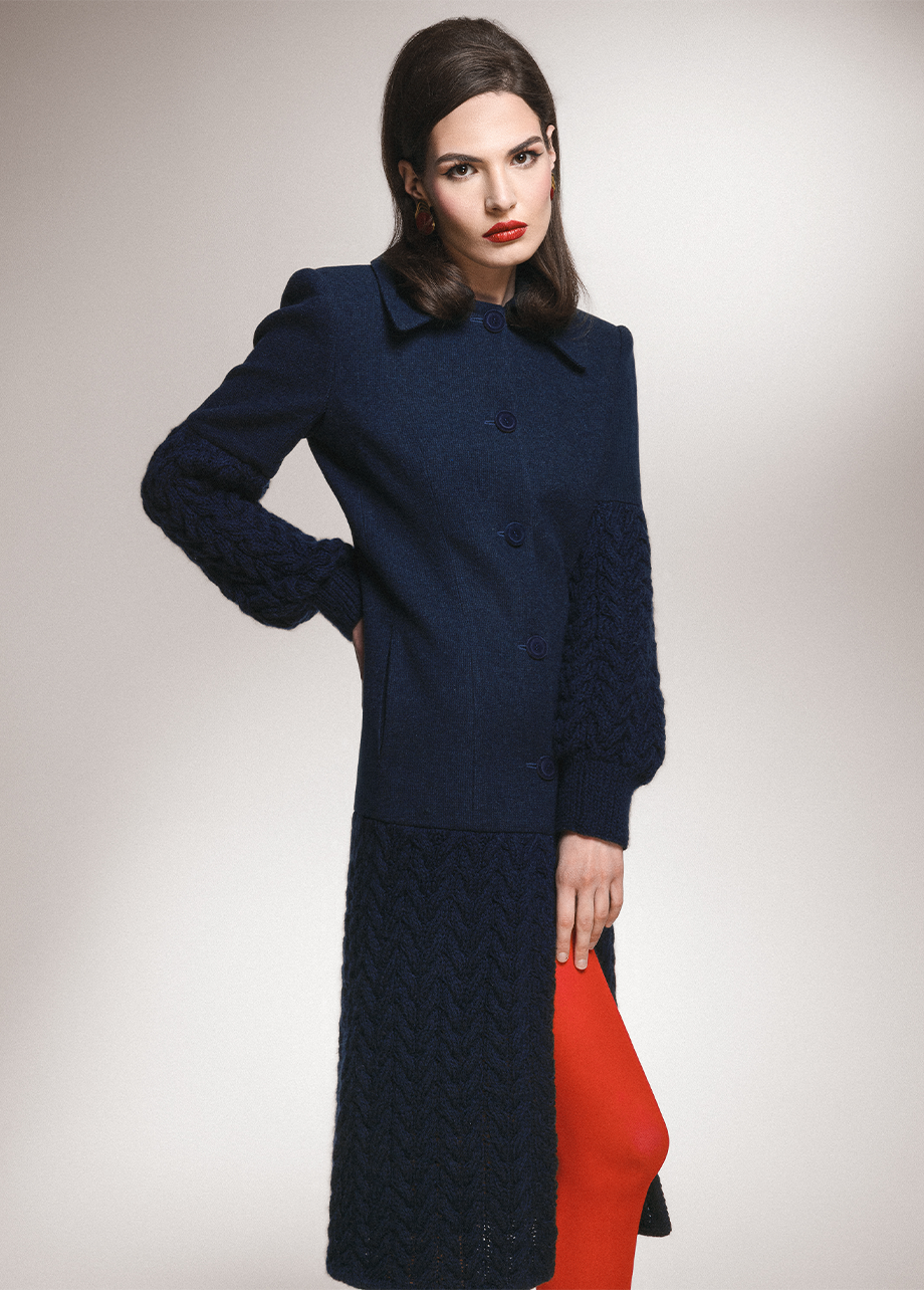 NAVY STATEMENT COAT