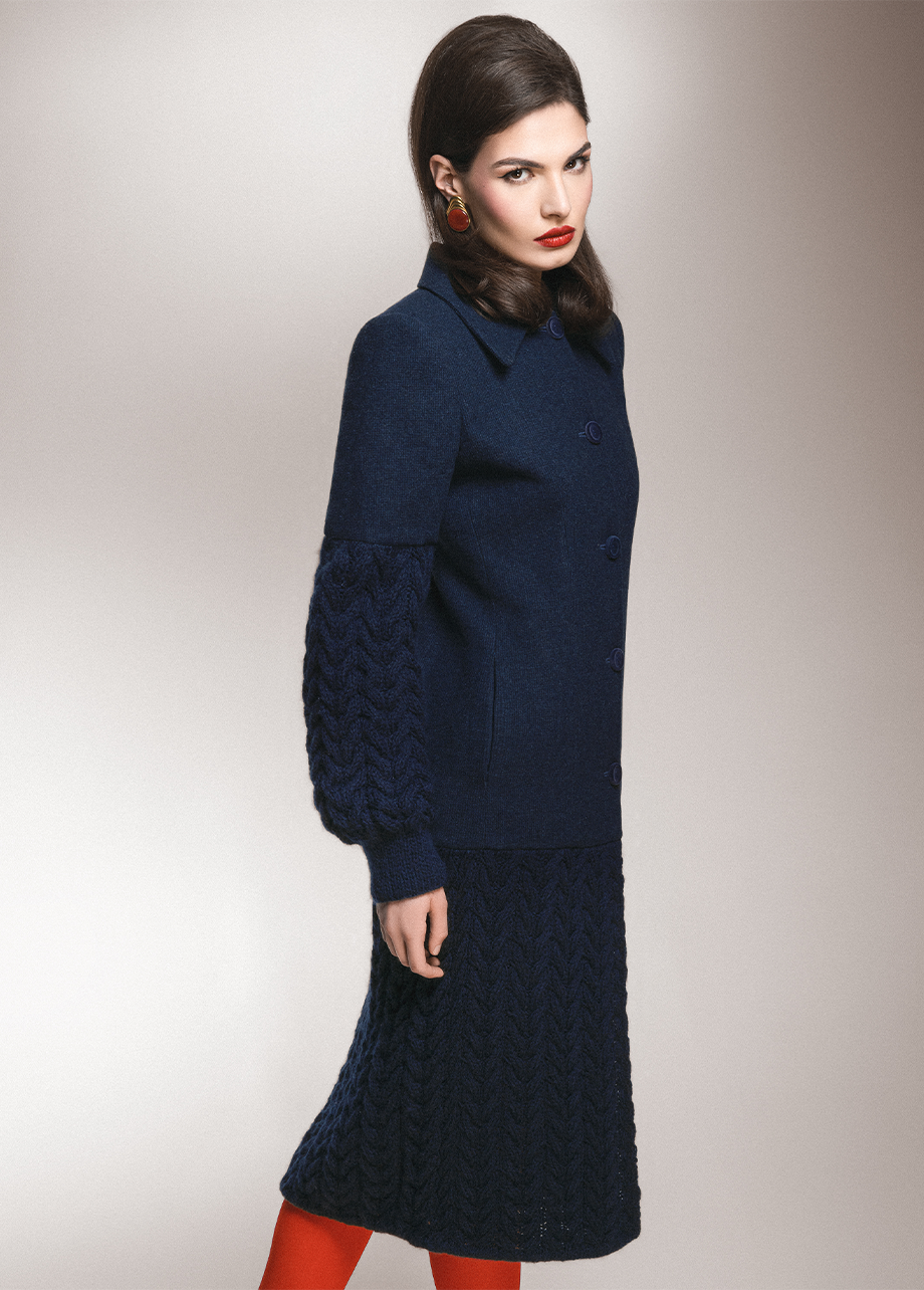 NAVY STATEMENT COAT