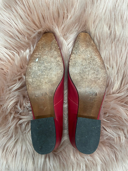 RED SHOES