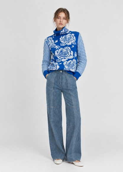 BLUE ROSE TURTLENECK
