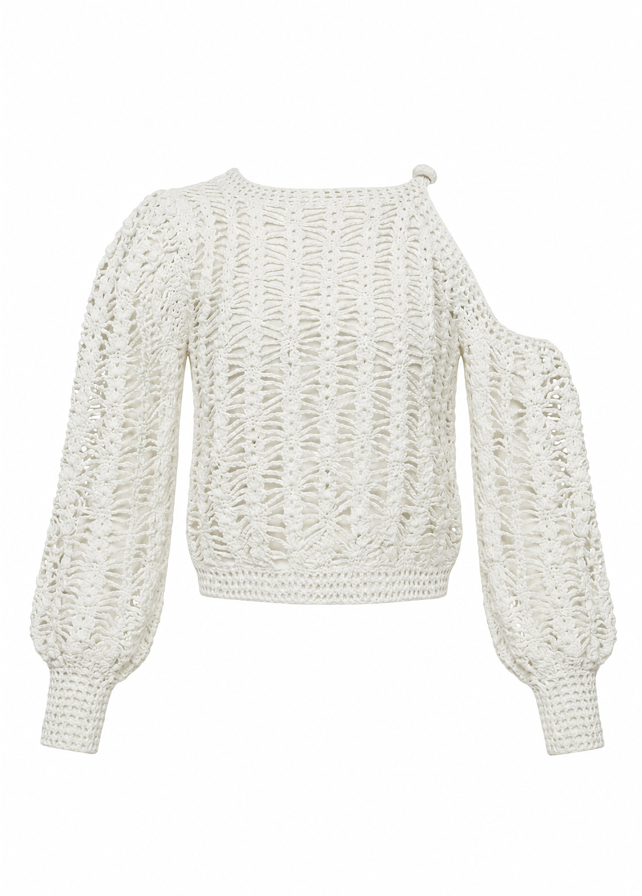 BARE SHOULDER WHITE SWEATER